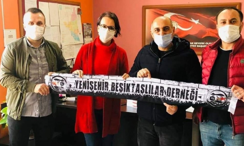 BEŞİKTAŞLILAR DERNEĞİ’NDEN ÖĞRENCİLERE TABLET
